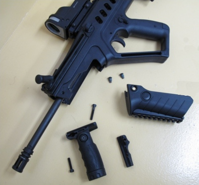 Showing the different parts of the vertical grip
