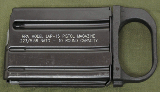 Pistol magazine
